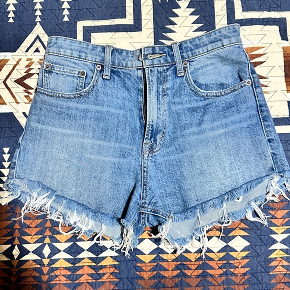 Lucky Brand Hi Rise shorts - Picture 3 of 3